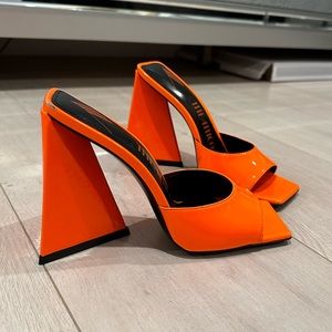 The Attico Devon Square Toe Orange Sandals Brand New Size 36